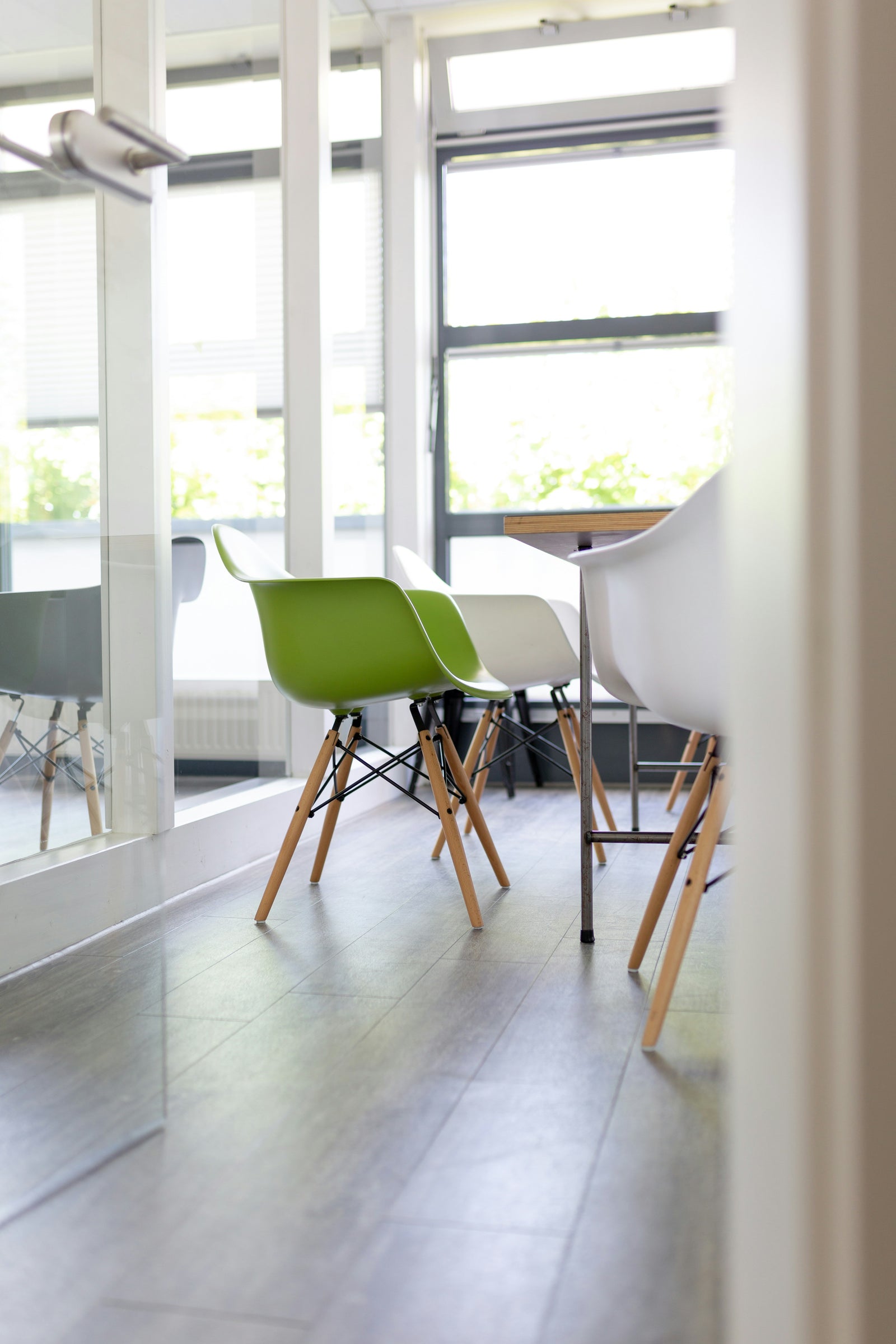Stylish Office Built-Ins for Modern Workspaces
